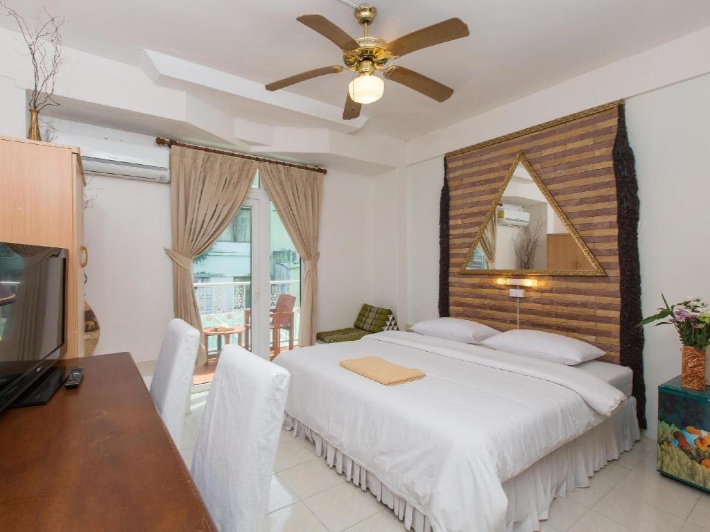 Family Connecting Room at Connect Guesthouse